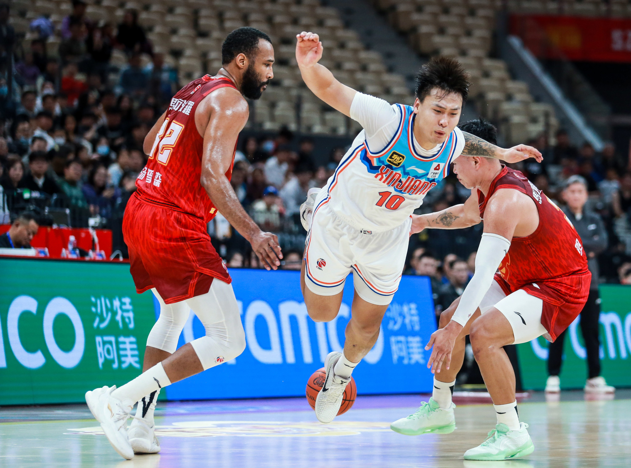 AYX GAMES-关于加时末段CBA季后赛焦点战，瓦伦西亚遗憾出局，目标明确，轮换策略成焦点的信息